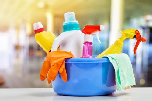 Professional kitchen deep cleaning in Stjohnswood
