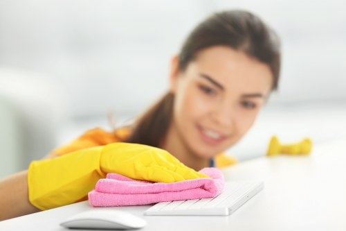 Kitchen and bathroom cleaning in a Stjohnswood property